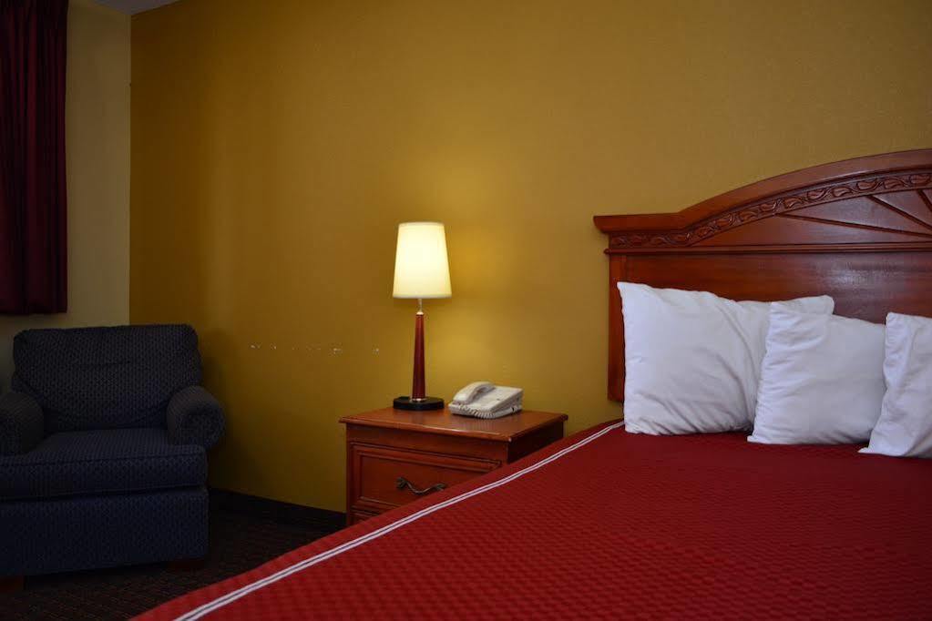 Americas Best Value Inn Yukon Exterior foto
