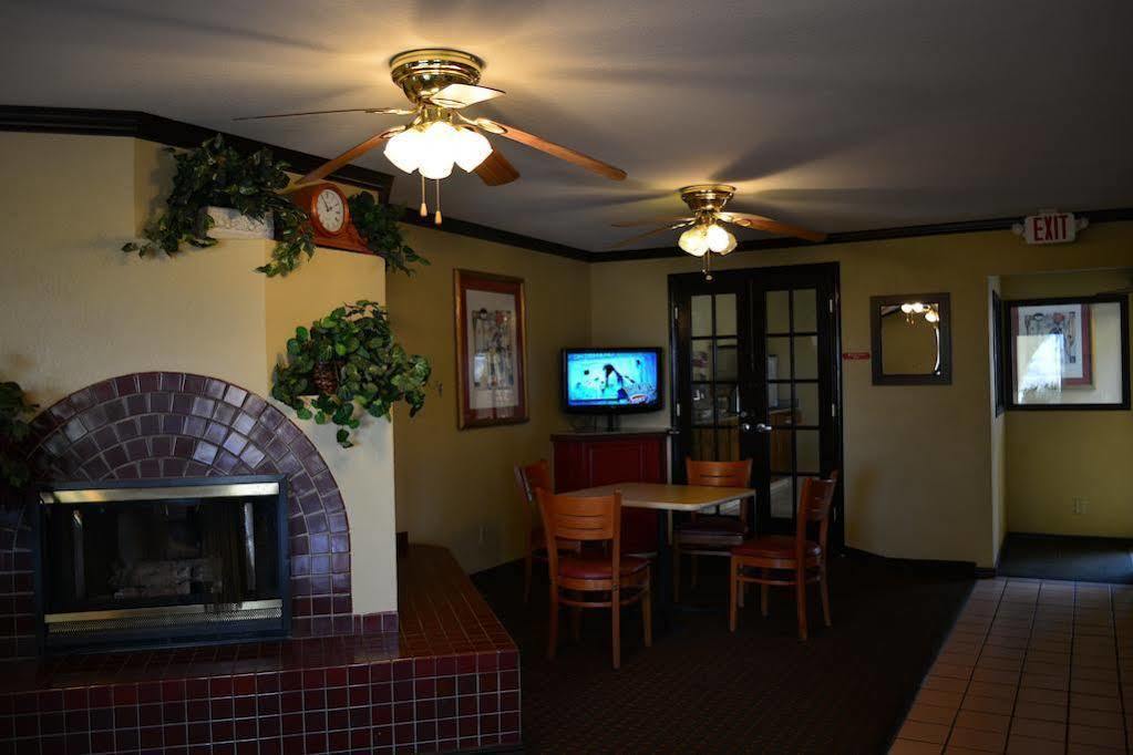 Americas Best Value Inn Yukon Exterior foto